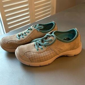 Dansko Sneakers Suede